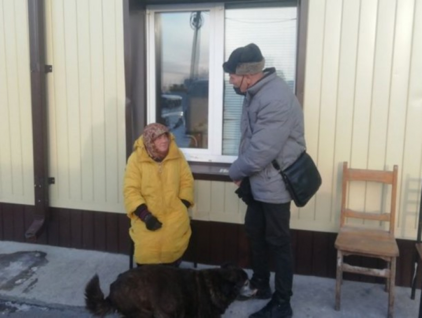 Пожилую женщину выкрали из Молдовы, привезли в Россию и заставили попрошайничать