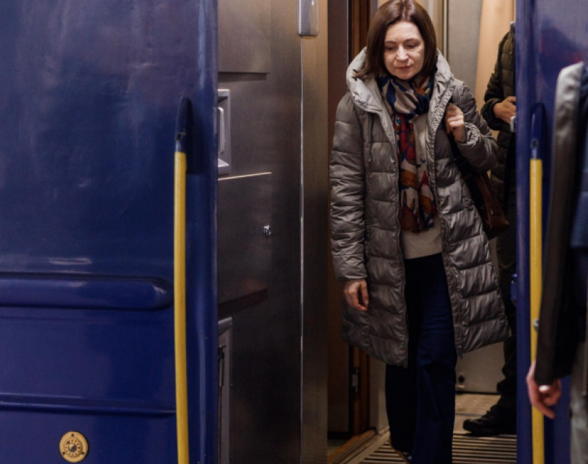 Майя Санду прибыла в Украину: встреча с Зеленским и визит в Чернобыль