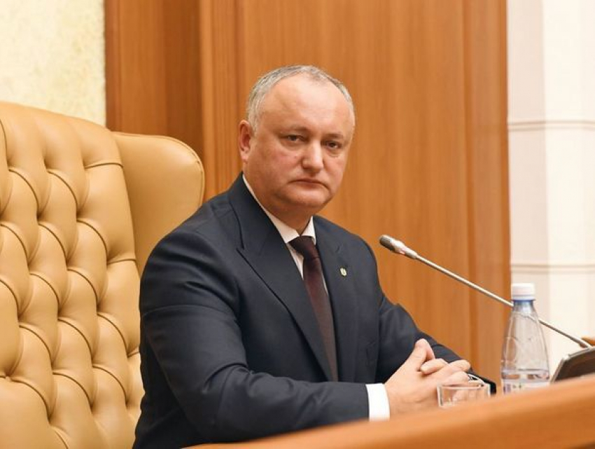 Президент встретился с главами дипмиссий и международных организаций 