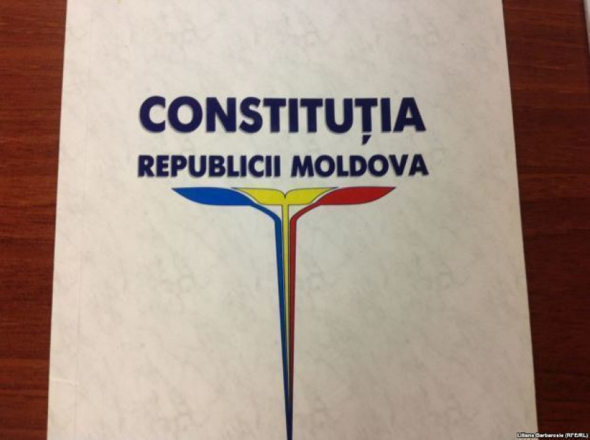 Опубликован новый вариант Конституции РМ 
