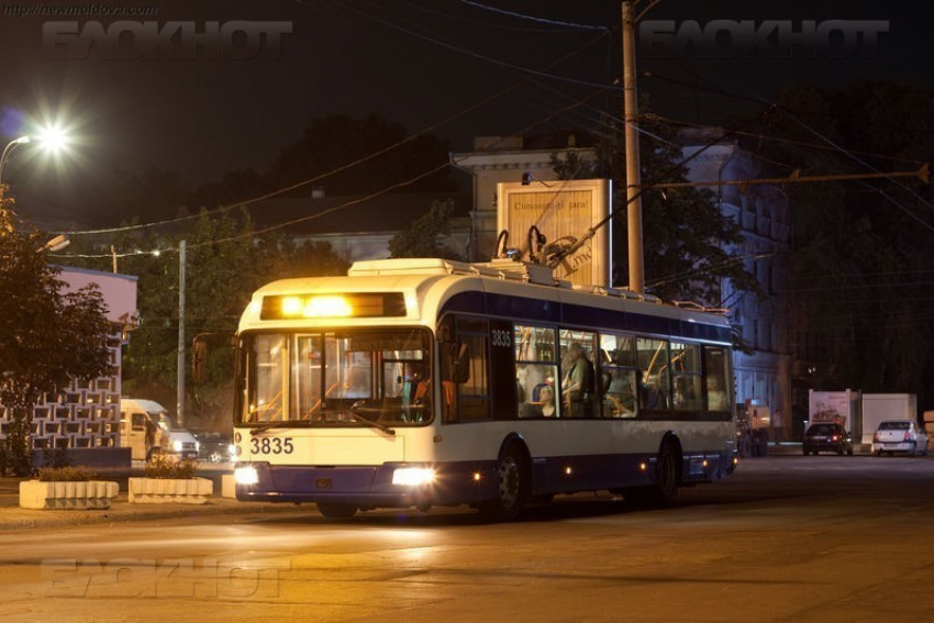 За неделю услугами ночного транспорта в столице воспользовались 8500 человек 
