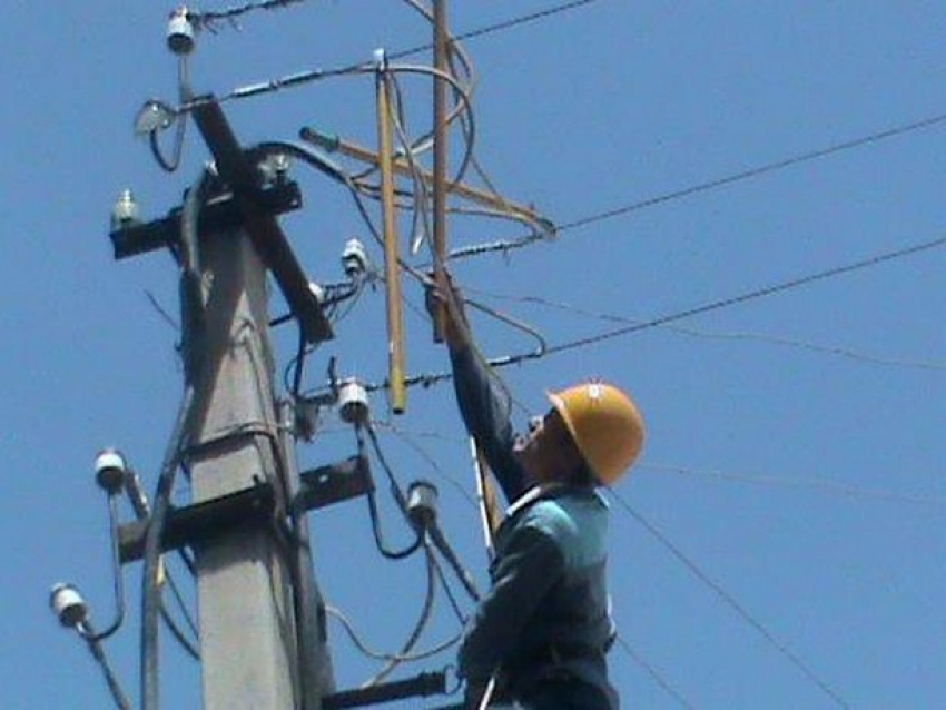 В пятницу в Кишиневе и районах республики продолжатся временные отключения электроэнергии