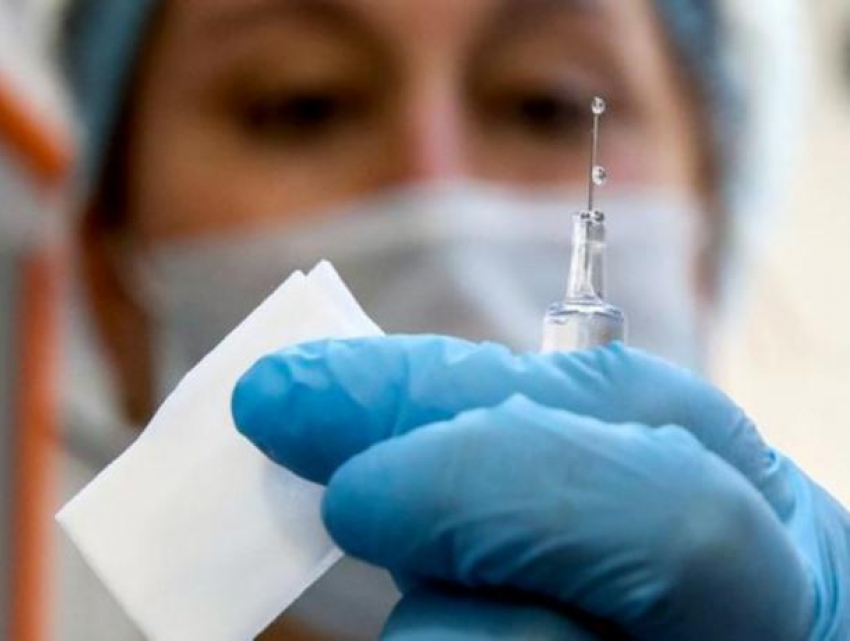 Минздрав поделился прогнозом о темпах вакцинации в Молдове