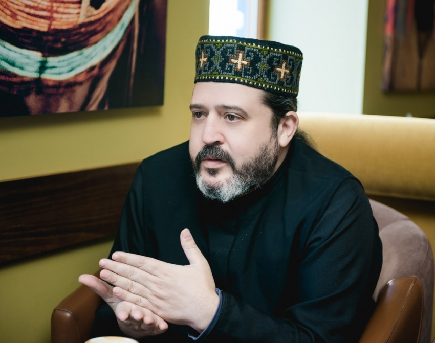 Клирик Виталий Шинкарь рассказал об отношении церкви к Хэллоуину