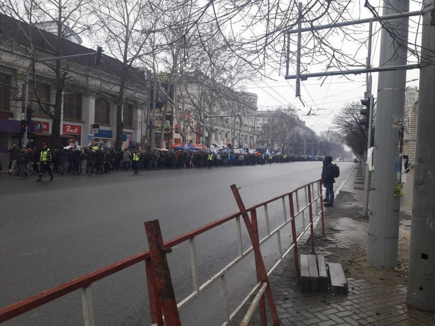 Тысячи железнодорожников приняли участие в акции протеста в Кишиневе 