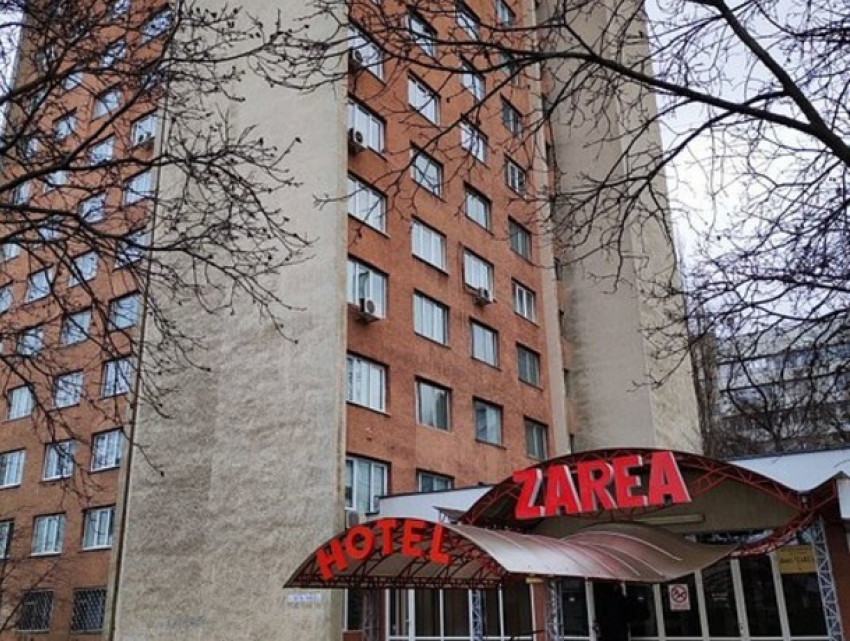 Отель “Заря” и Стекольный завод в Кишиневе выставят на приватизацию