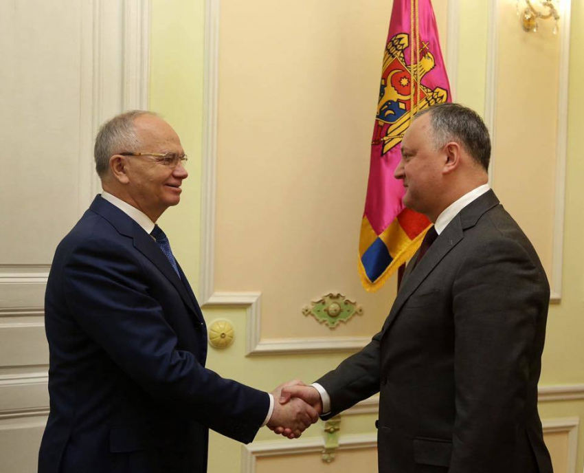 Игорь Додон обсудил с послом России в Молдове реализацию договоренностей, достигнутых на встрече с Владимиром Путиным 
