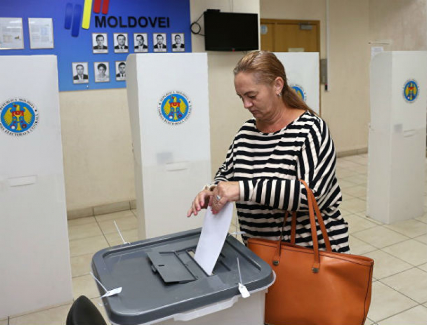 Первые результаты выборов генпримара Кишинева: Чебан значительно опередил Нэстасе и Раду