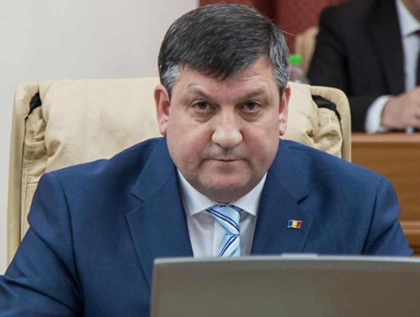 Розыск экс-министра Киринчука отложен