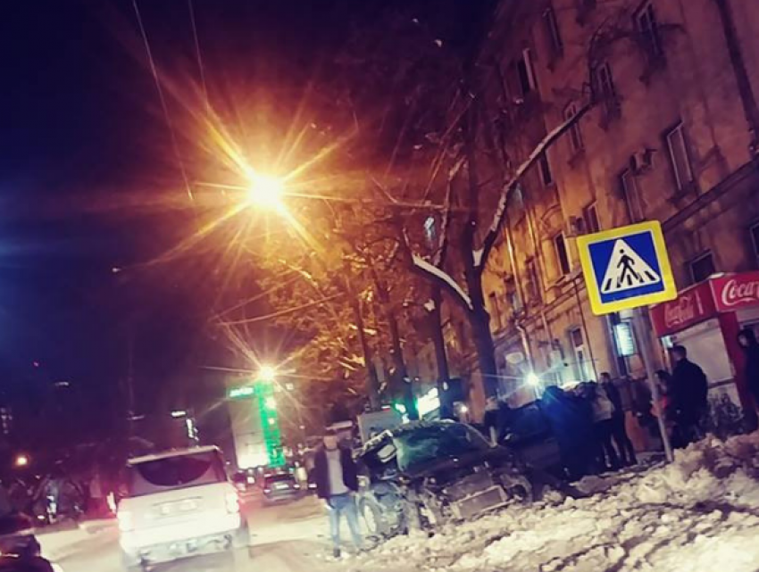 Серьезная авария произошла на бульваре Виеру в Кишиневе