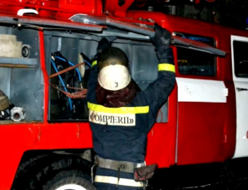 Падение самолета-фантома на границе с Молдовой подняло на ноги пожарных и врачей