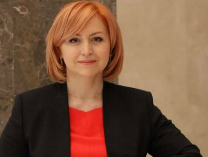 Депутат молдавского парламента от партии коммунистов сложила полномочия