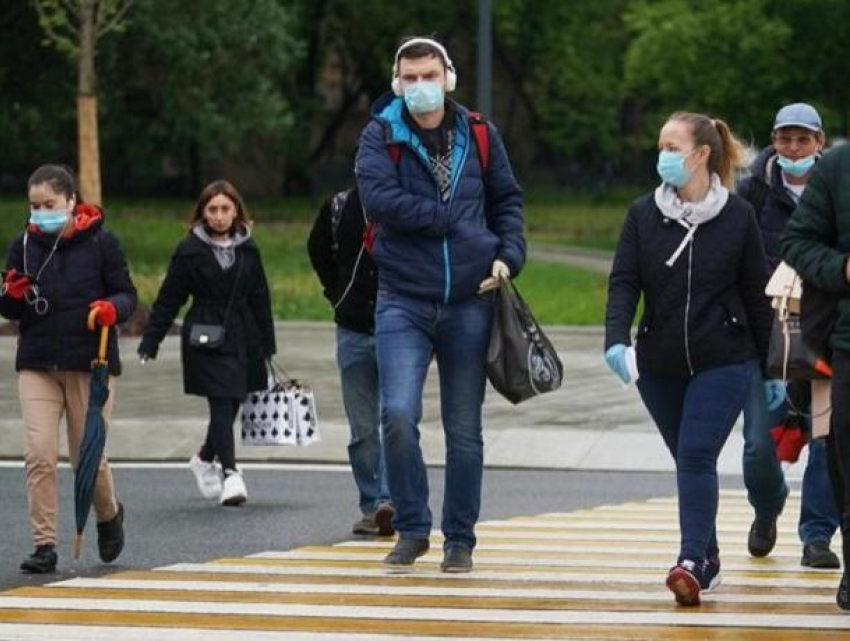 ВОЗ изменила свое отношение к медицинским маскам - их ношение теперь крайне рекомендуется