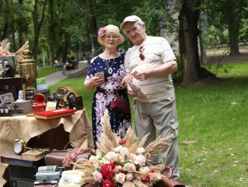 Супружеские пары, прожившие в браке 50, 60 или 70 лет, получат денежную помощь от примэрии 
