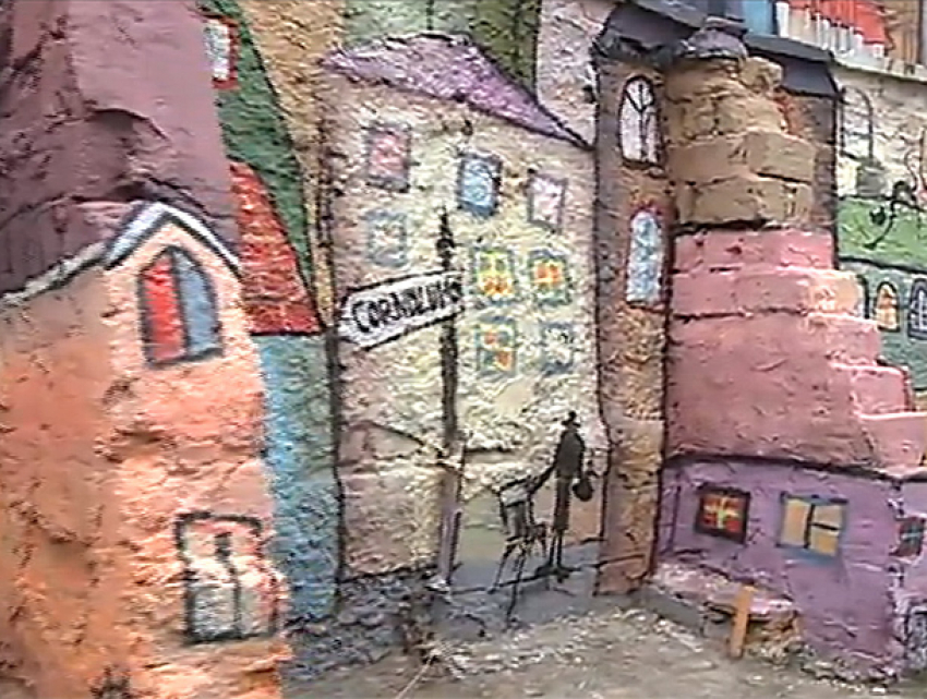 Удивительный город за четыре месяца нарисовали студенты на заброшенном здании в Кишиневе 