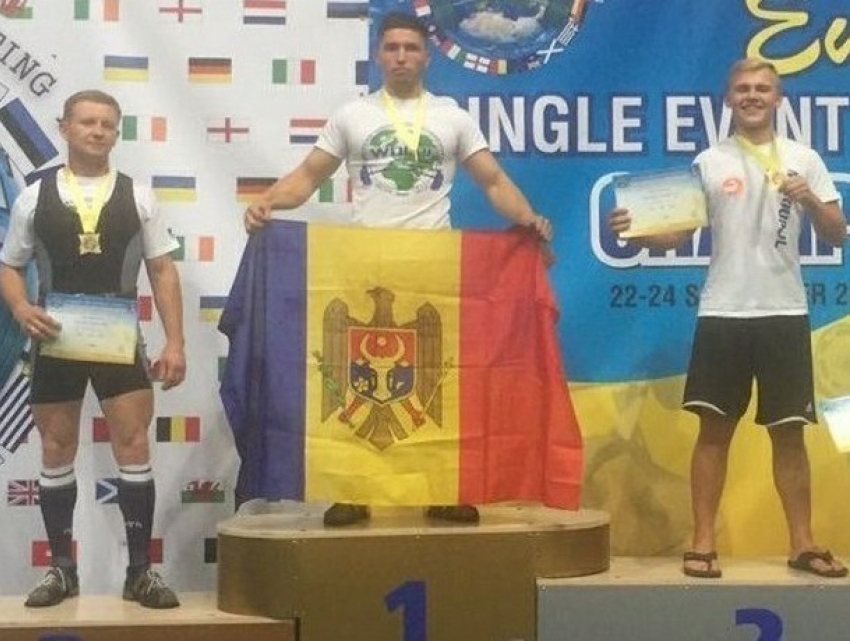 Молдавский спортсмен одержал победу на Чемпионате Европы по пауэрлифтингу в Черкассах   