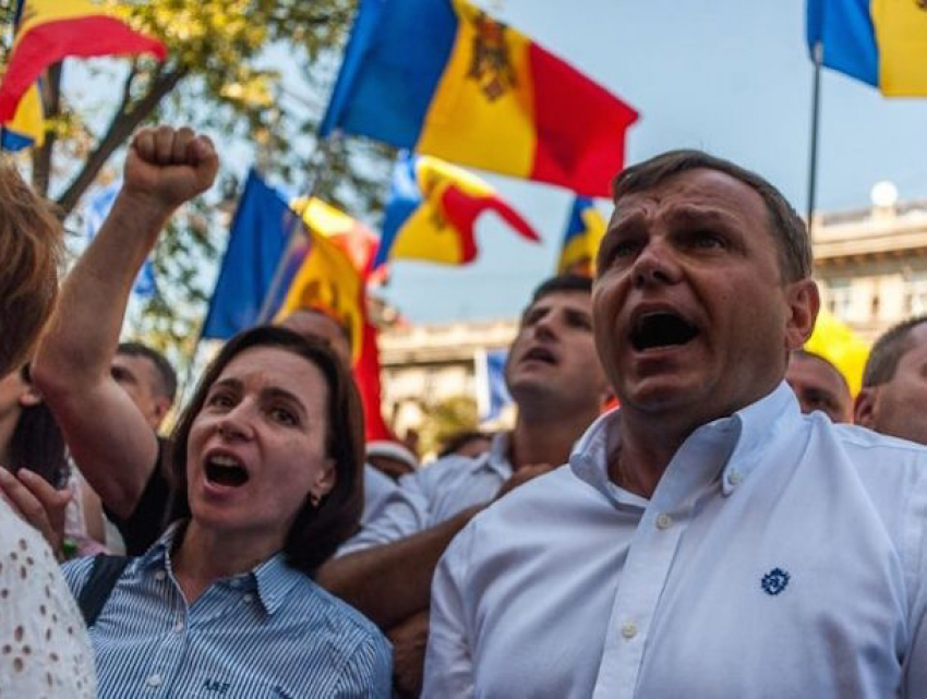 ПДС и ППДП ставят под удар простых граждан, - гражданский активист