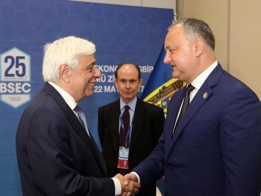 Поддержать Молдову в различных реформах пообещал Игорю Додону президент Греции  