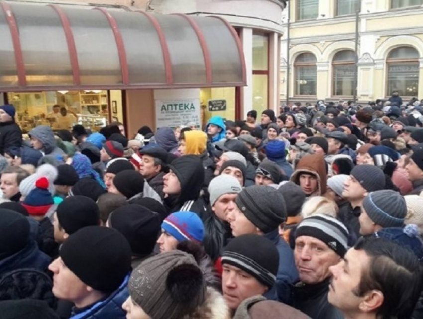 «Российские» молдаване медленно регистрируются для участия в выборах