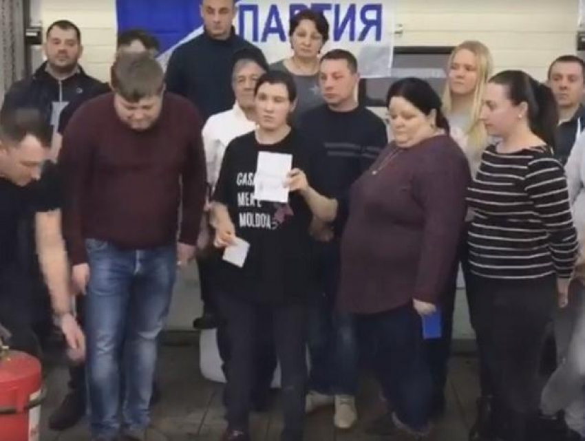 Сторонники Усатого, устроившие сожжение молдавских паспортов, рискуют оказаться за решеткой