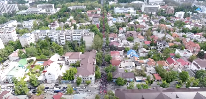 Рекордный Марш Победы в Кишиневе сняли с высоты птичьего полета 