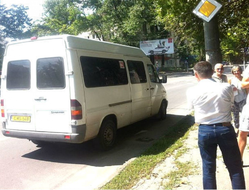 Катастрофа маршрутки-убийцы возле украинского посольства в Кишиневе шокировала итальянцев