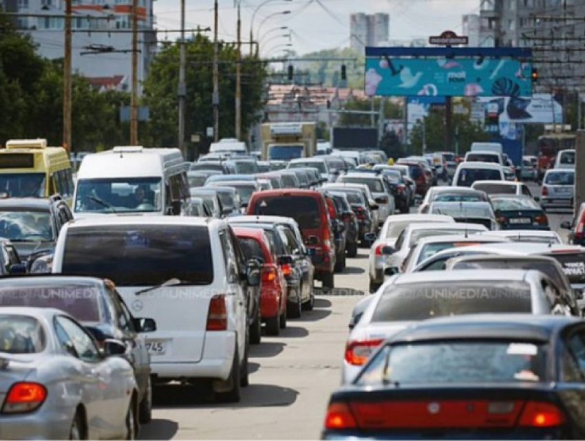 Важные изменения в организации дорожного движения в Кишиневе могут обернуться транспортным коллапсом и пробками