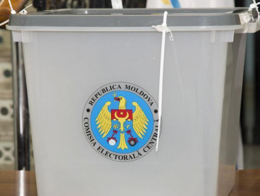 Женщина устроила пьяный дебош на избирательном участке в Бельцах