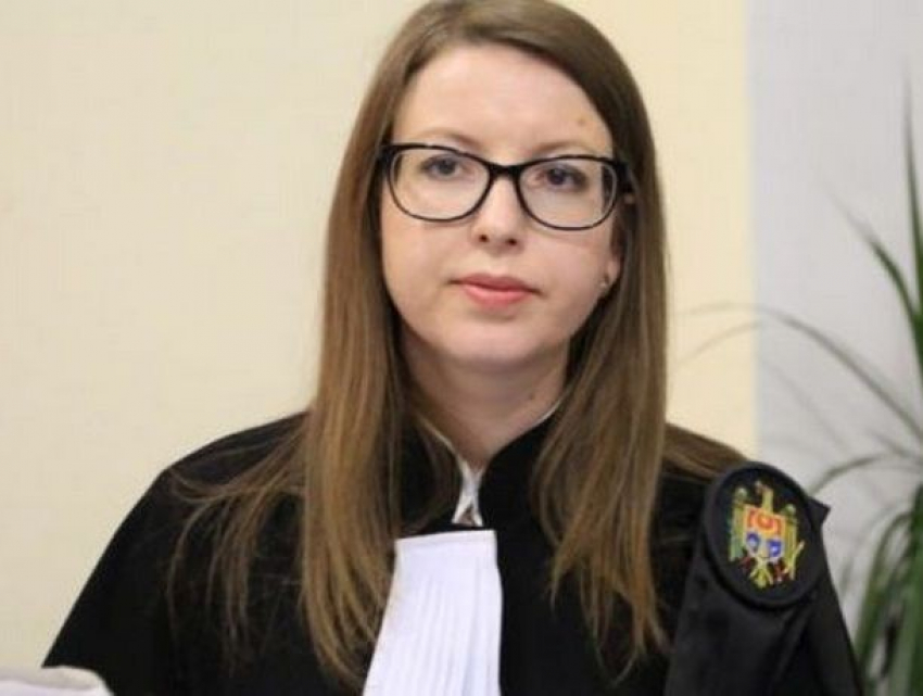 Судье, отменившей результаты выборов в Кишиневе, повысили квалификацию