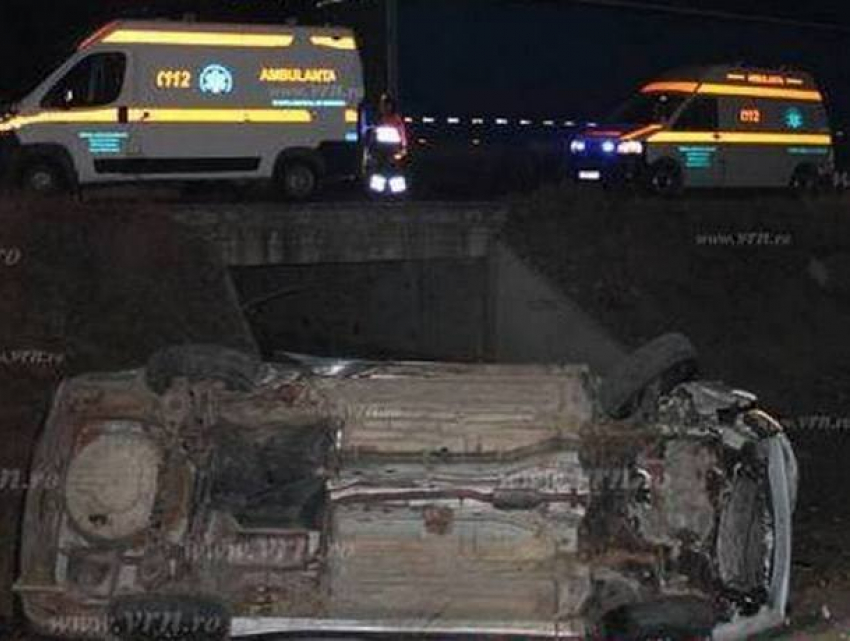Две семьи пострадали в аварии, устроенной в Румынии водителем из Молдовы