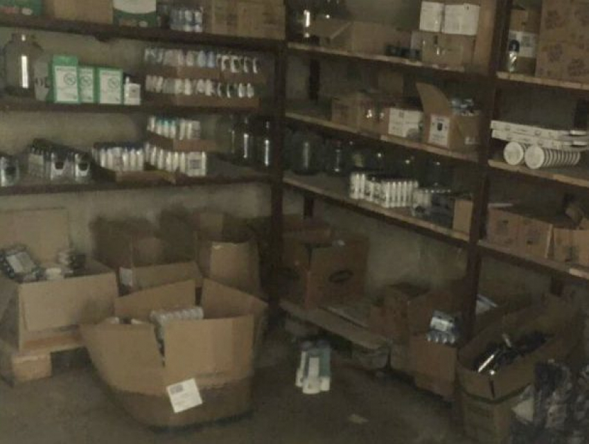 Контрабанда на поток: трое жителей Кишинева организовали поставки товаров из Украины