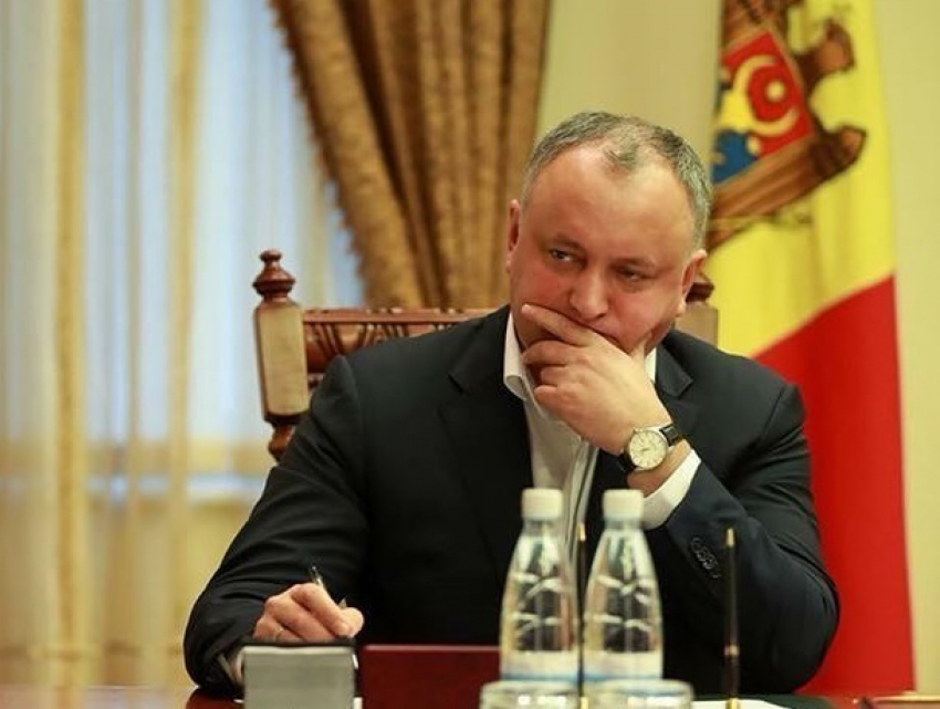 Президент потребовал объяснение в письменном виде от чиновников, выдворивших из Молдовы российских тележурналистов