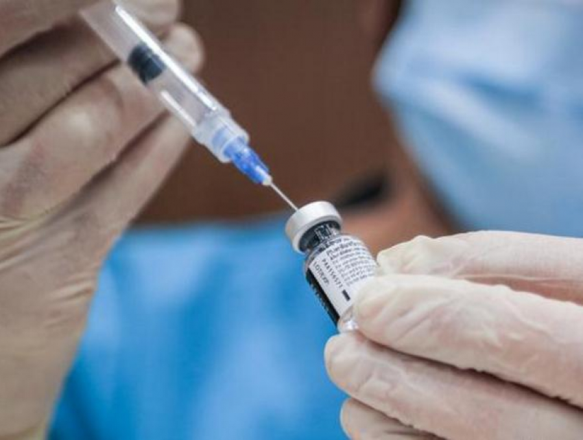 Молдова пока не готова перейти к массовой вакцинации граждан, - мнение специалистов 