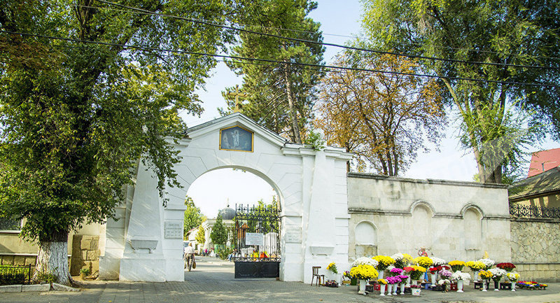 армянское кладбище.jpg