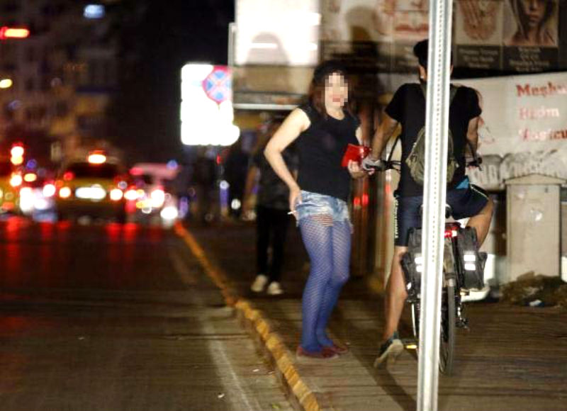 Проститутки на курорте проститутки в екатеринбурге не дорогой