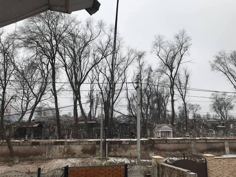 кладб2.jpg