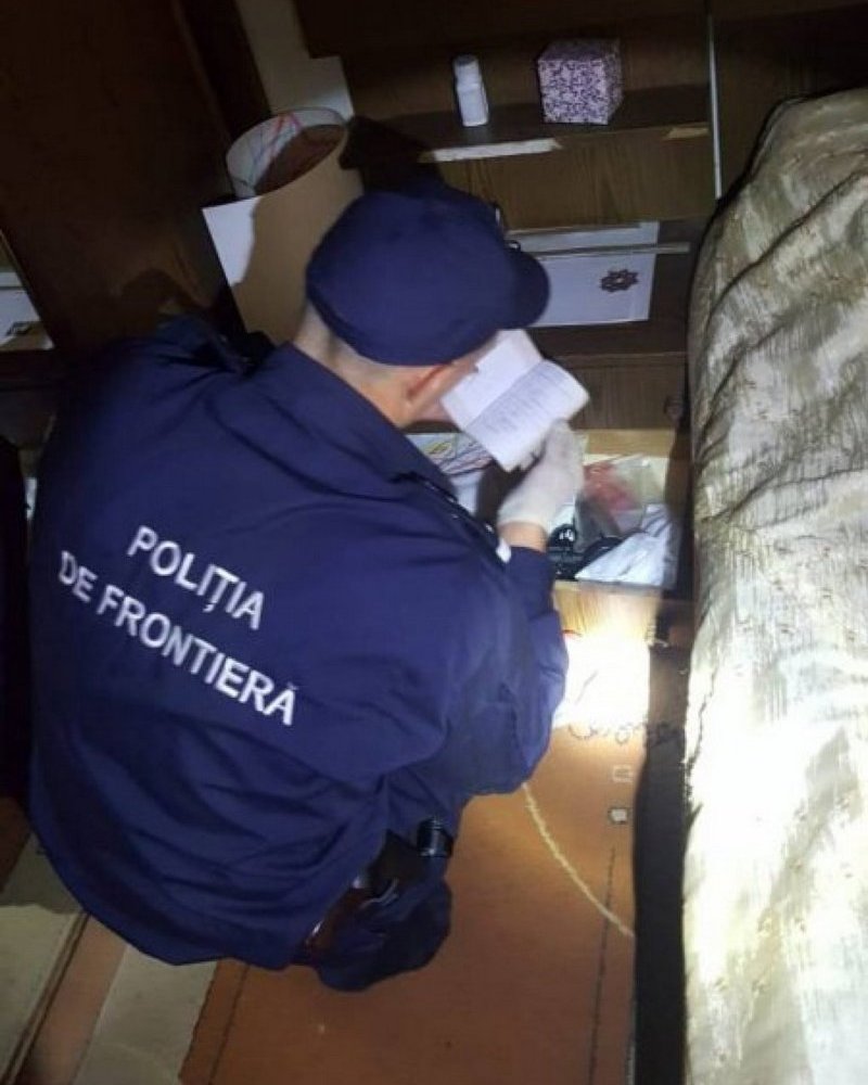 обыск.jpg