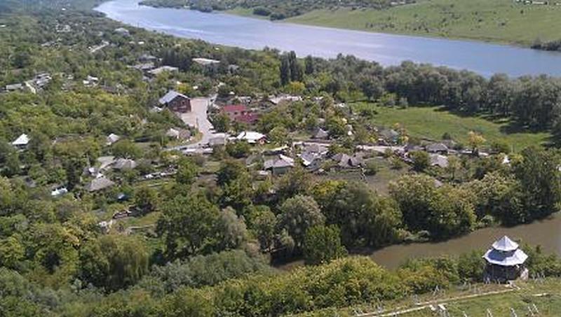 Село строенцы с высоты Башни ветров.jpg