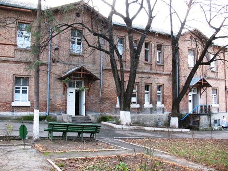 2. Инфекционная больница Тома Чорба.jpg