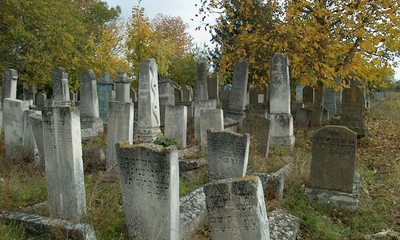 кладбище.jpg