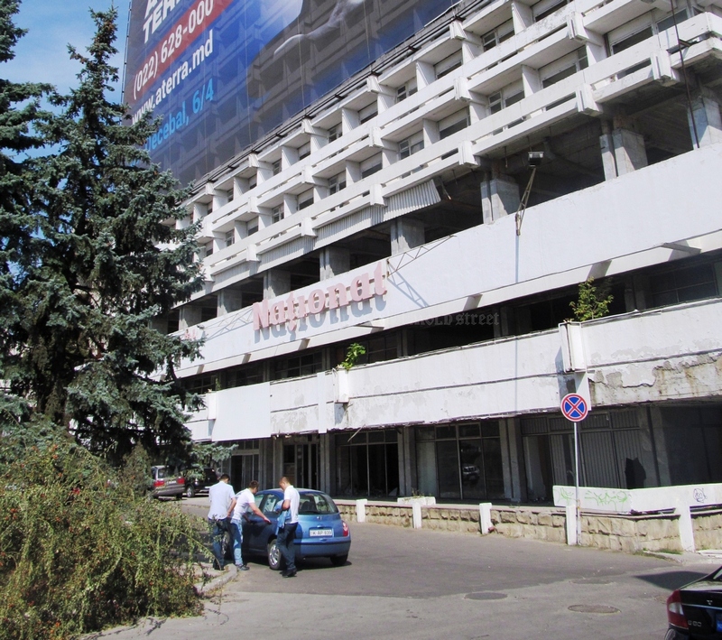 02.jpg